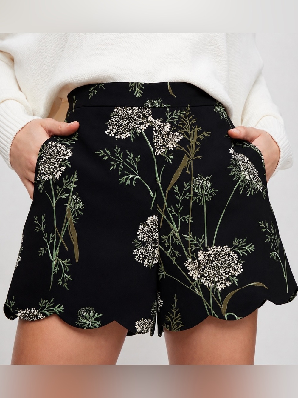 Wilfred Arbe Floral High-Waist Scalloped Shorts (Size 4-6)
